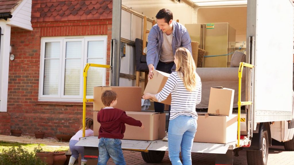 Moving House in Canada