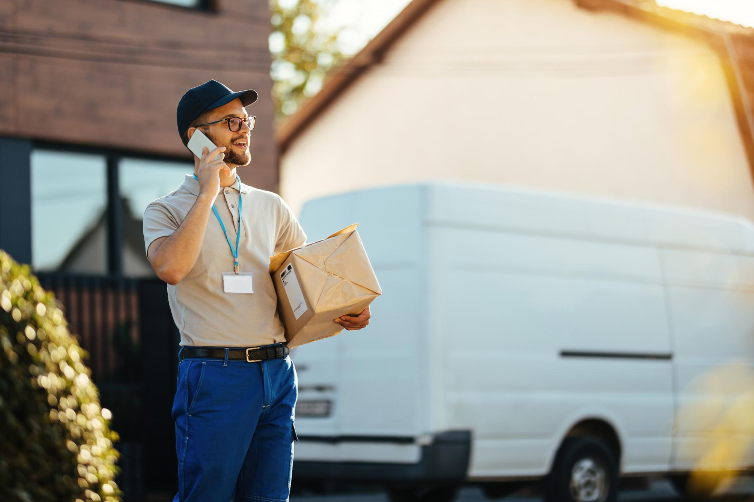 How Me To U Simplifies LTL Shipping in Canada